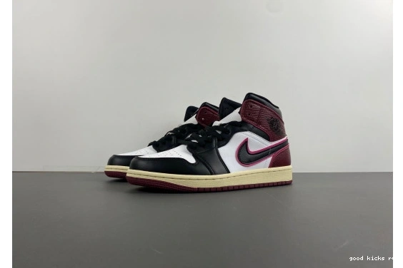 Black  High OG FQ7818-101  Jordan 1 Red FQ7818-101 Air 0403